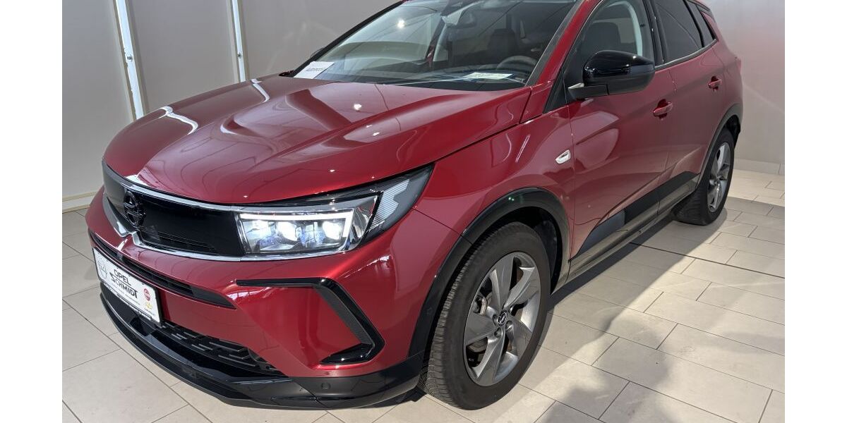 Opel Grandland (X) 10.653 km 21.990 &euro; Wilhelmshaven 26389