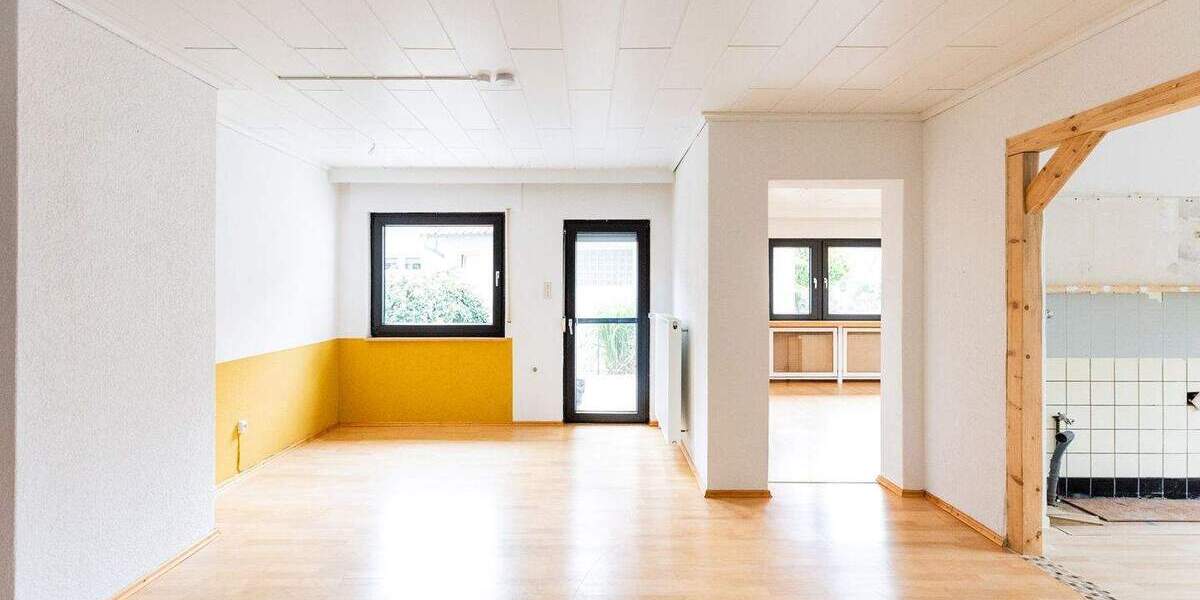 Mehrfamilienhaus, Wohnhaus Bischofsheim - 8 Zimmer, 229 m&sup2;, 695.000&euro; | Angebot:25768288