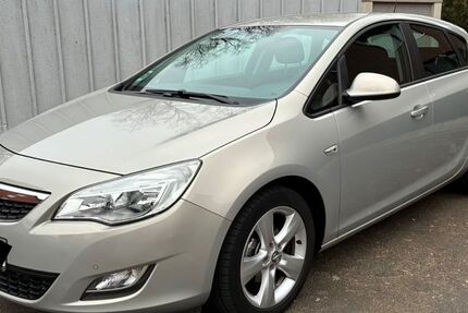 Opel Astra 120.000 km 5.300 &euro; Bremen 28325