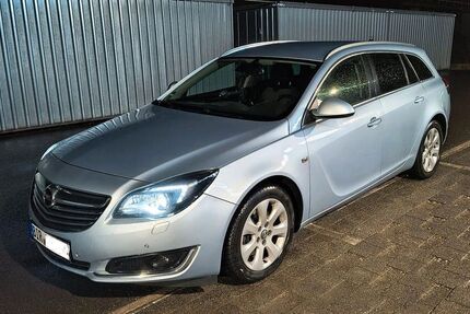 Opel Insignia 162.000 km 6.900 &euro; Seffern 54636