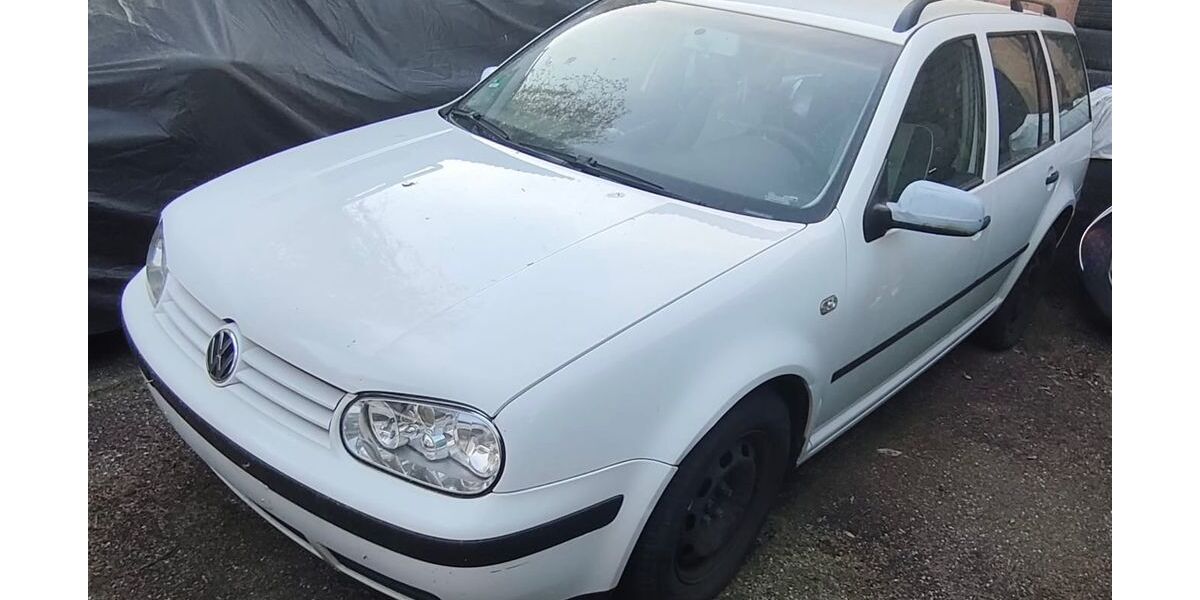 VW Golf 230.000 km 850 &euro; Rheinmünster 77836