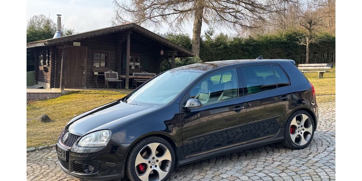 VW Golf 118.850 km 11.750 &euro; Neureichenau 94089