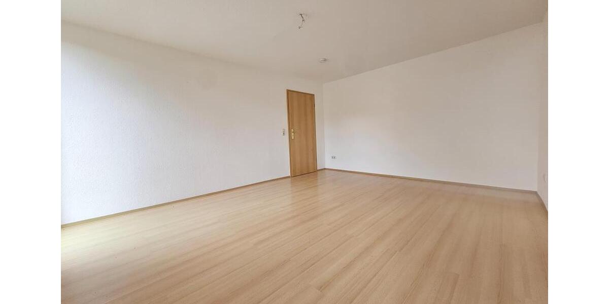 Etagenwohnung Altenburg - 2 Zimmer, 70 m&sup2;, 475&euro; | Angebot:26563033