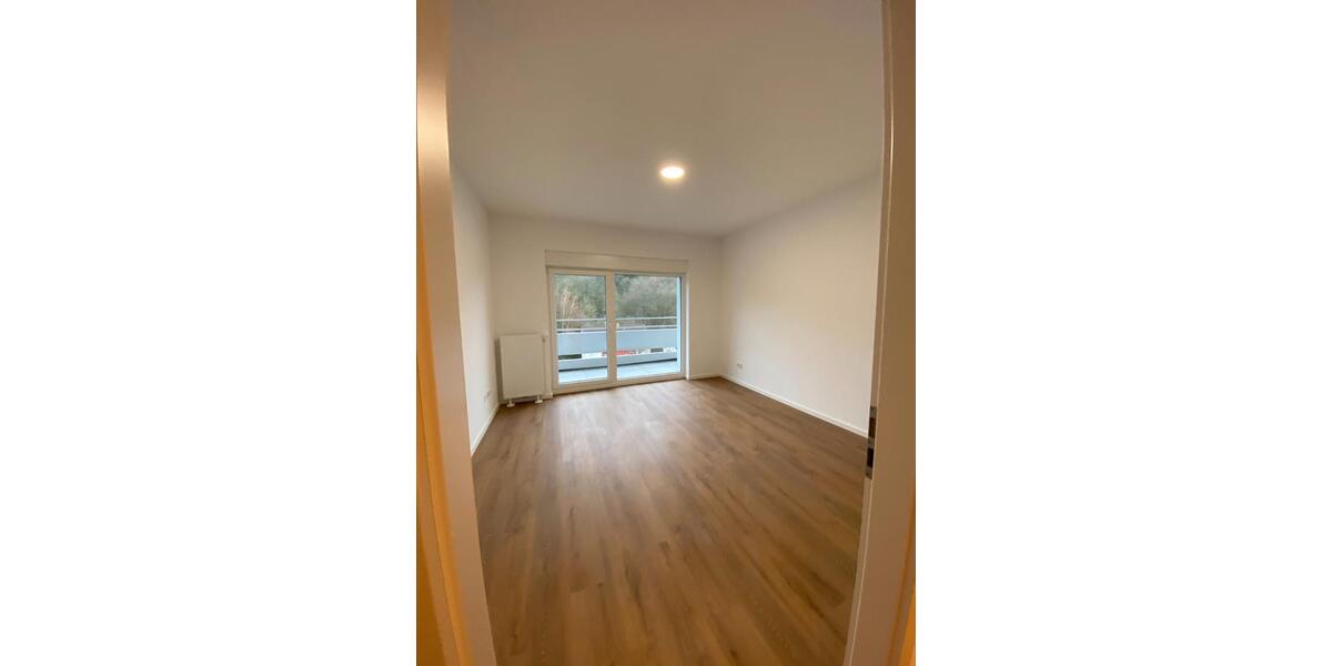 Etagenwohnung Merzig - 2 Zimmer, 95 m&sup2;, 1.140&euro; | Angebot:26651704