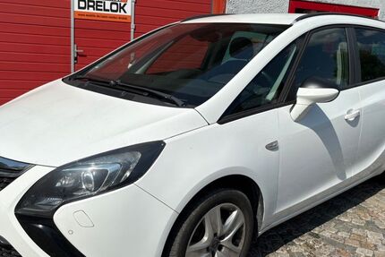 Opel Zafira 253.763 km 3.999 &euro; Freiberg 09599
