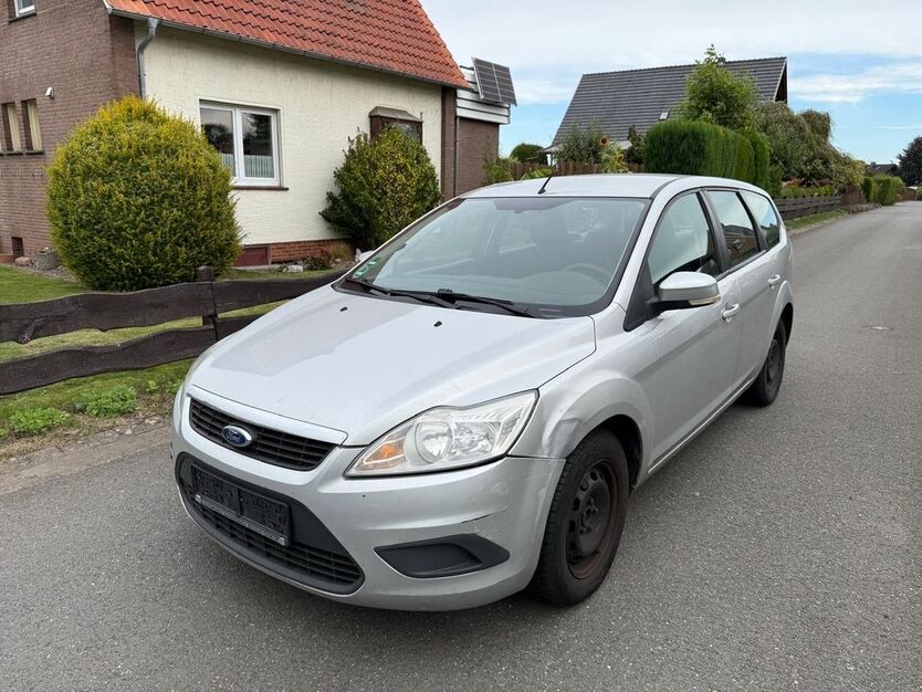 Ford Focus 370.000 km 550 € Minden 32427