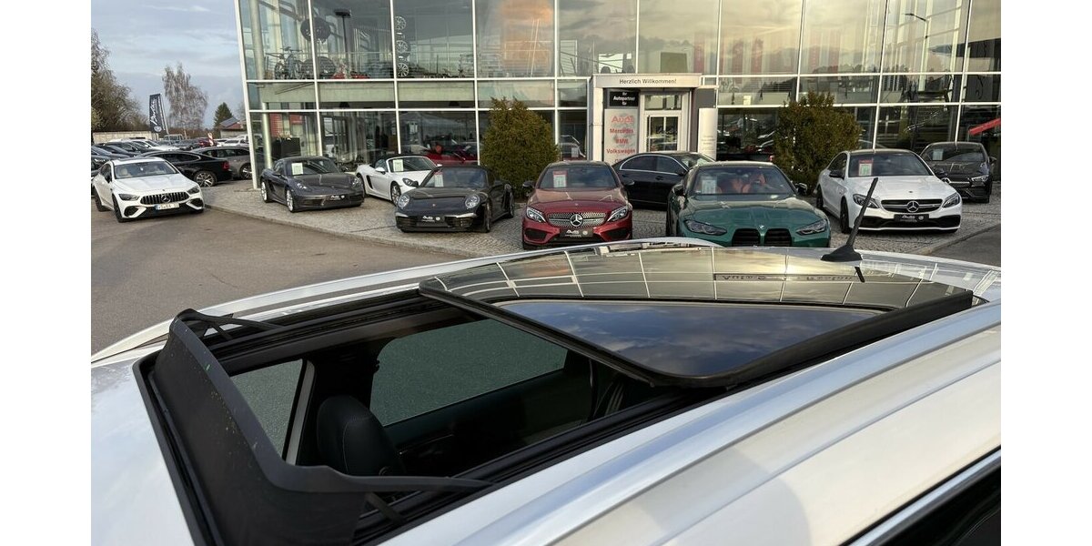 Seat Ateca Xcellence 4Drive 360°/PANO/STANDHZ/DAB/ACC 121.775 km 18.900 &euro; Villingen-Schwenningen 78054