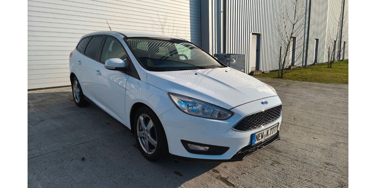 Ford Focus 136.500 km 6.400 &euro; Pirk 92712