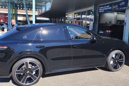 Porsche Cayenne 25.000 km 113.500 &euro; Hof 95028