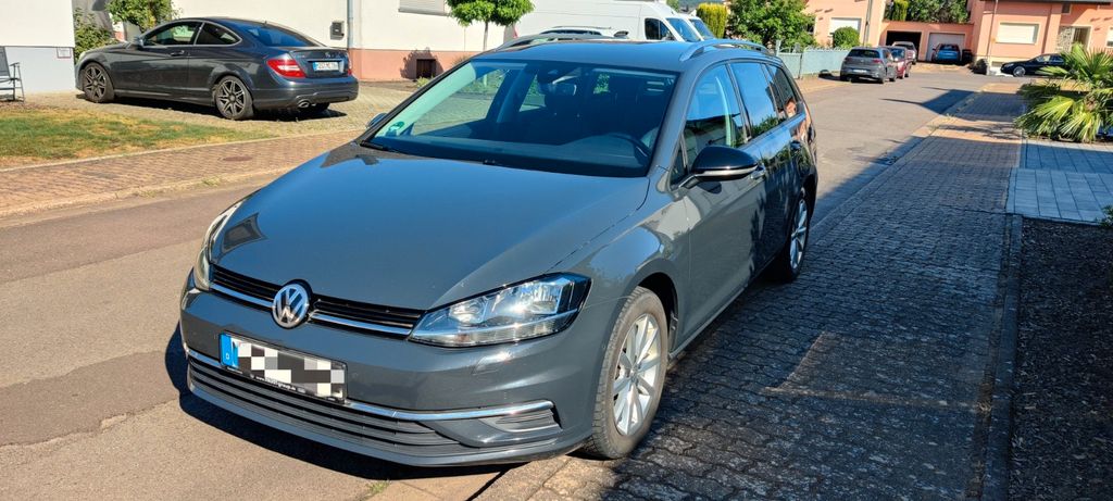 VW Golf 154.000 km 11.300 &euro; Merzig 66663