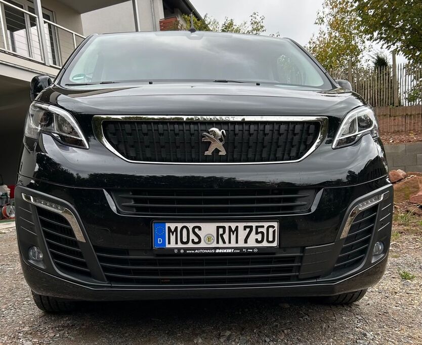 Peugeot Traveller 22.020 km 39.900 € Waldbrunn 69429
