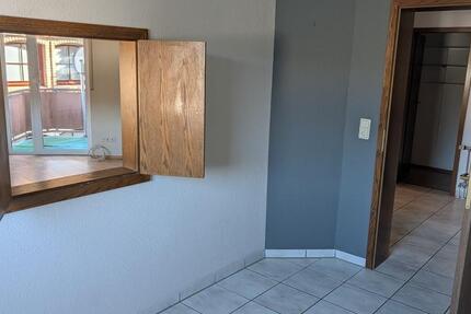 Wohnung Herdorf - 3 Zimmer, 75 m&sup2;, 430&euro; | Angebot:25512689