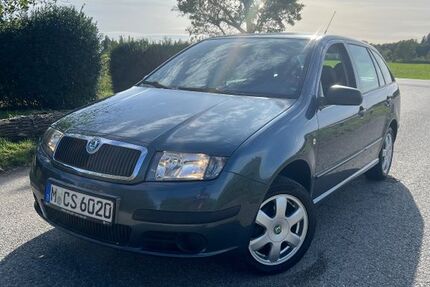 Skoda Fabia 141.000 km 2.500 &euro; München 81829