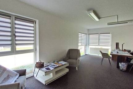 Gewerbeobjekt Perl Besch - 4 Zimmer, 130 m&sup2;, 550.000&euro; | Angebot:25770623