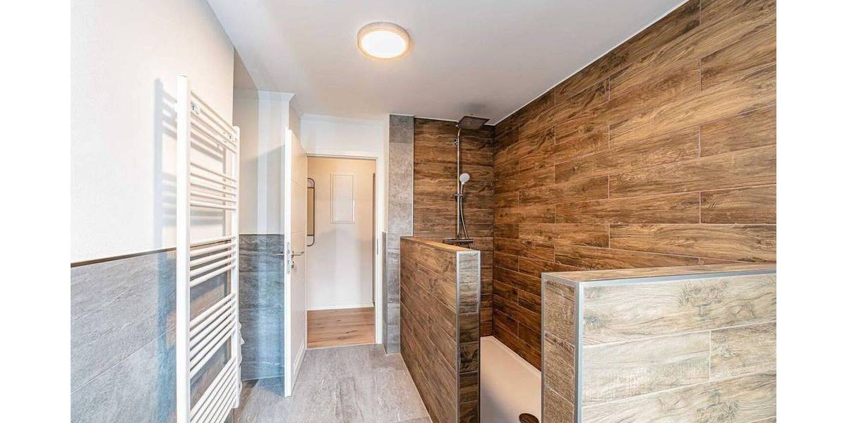 Etagenwohnung Augsburg Lechhausen - 4 Zimmer, 71 m&sup2;, 365.000&euro; | Angebot:26093128