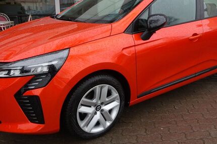 Renault Clio 8.450 km 16.990 &euro; Dresden 01217