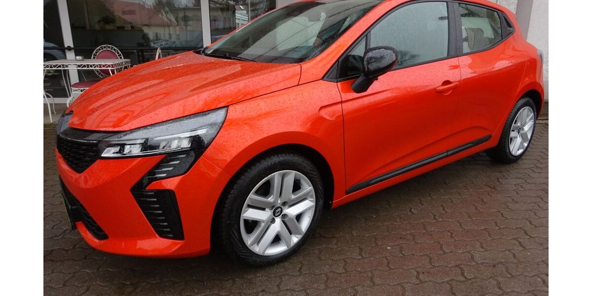 Renault Clio 8.450 km 16.990 &euro; Dresden 01217