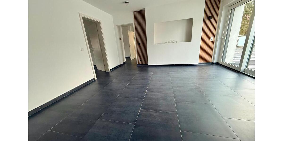 Maisonettenwohnung Moers - 4 Zimmer, 125 m&sup2;, 1.350&euro; | Angebot:25102167