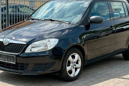 Skoda Fabia 180.133 km 3.049 &euro; Blankenfelde-Mahlow 15827
