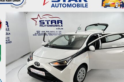 Toyota Aygo (X) 33.641 km 11.490 € Köln 50739