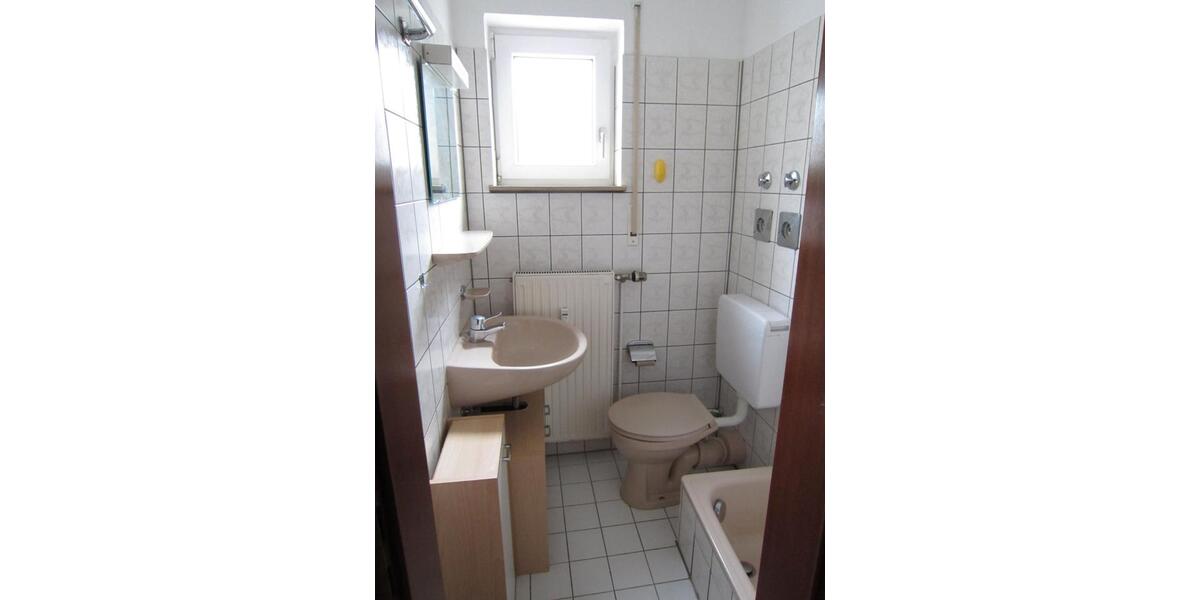 Etagenwohnung Kassel - 1 Zimmer, 23 m&sup2;, 74.000&euro; | Angebot:27121606