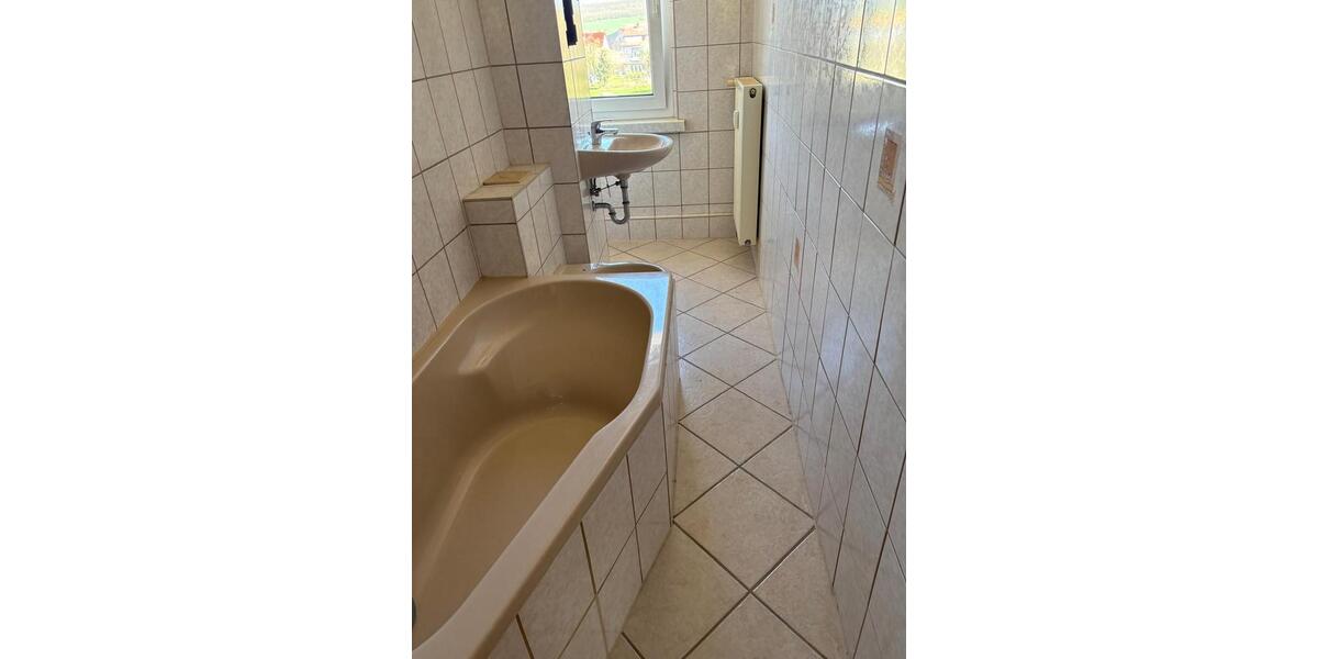 Etagenwohnung Eisleben (Lutherstadt) - 3 Zimmer, 55 m&sup2;, 499&euro; | Angebot:26405518