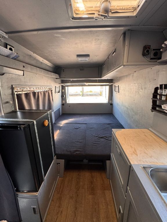 Mercedes-Benz Sprinter 264.245 km 9.990 € Saarbrücken 66121