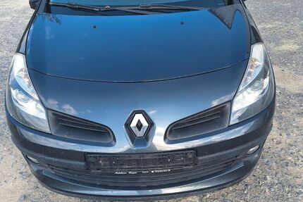 Renault Clio 183.000 km 800 &euro; Blomberg 32825
