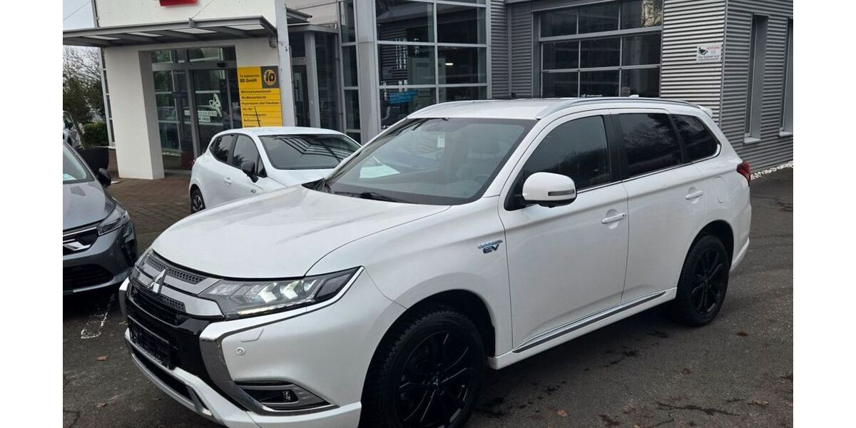 Mitsubishi Plug-in Hybrid Outlander 43.300 km 21.990 &euro; Bad Schwalbach 65307