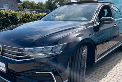 VW Passat 73.948 km 18.185 € Bargfeld Stegen 23863