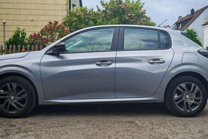 Peugeot 208 40.096 km 10.500 &euro; München 80689