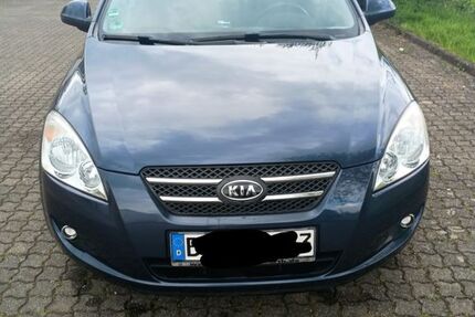 Kia ceed / Ceed 193.000 km 2.590 &euro; Wittlich 54516