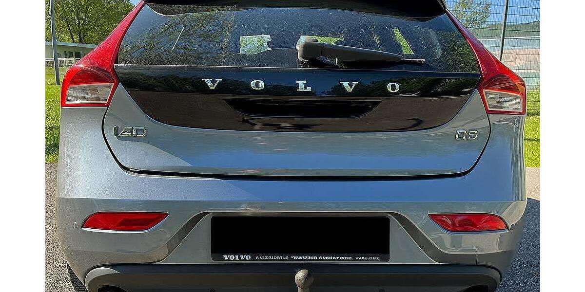 Volvo V40 98.000 km 11.500 &euro; Auenwald 71549
