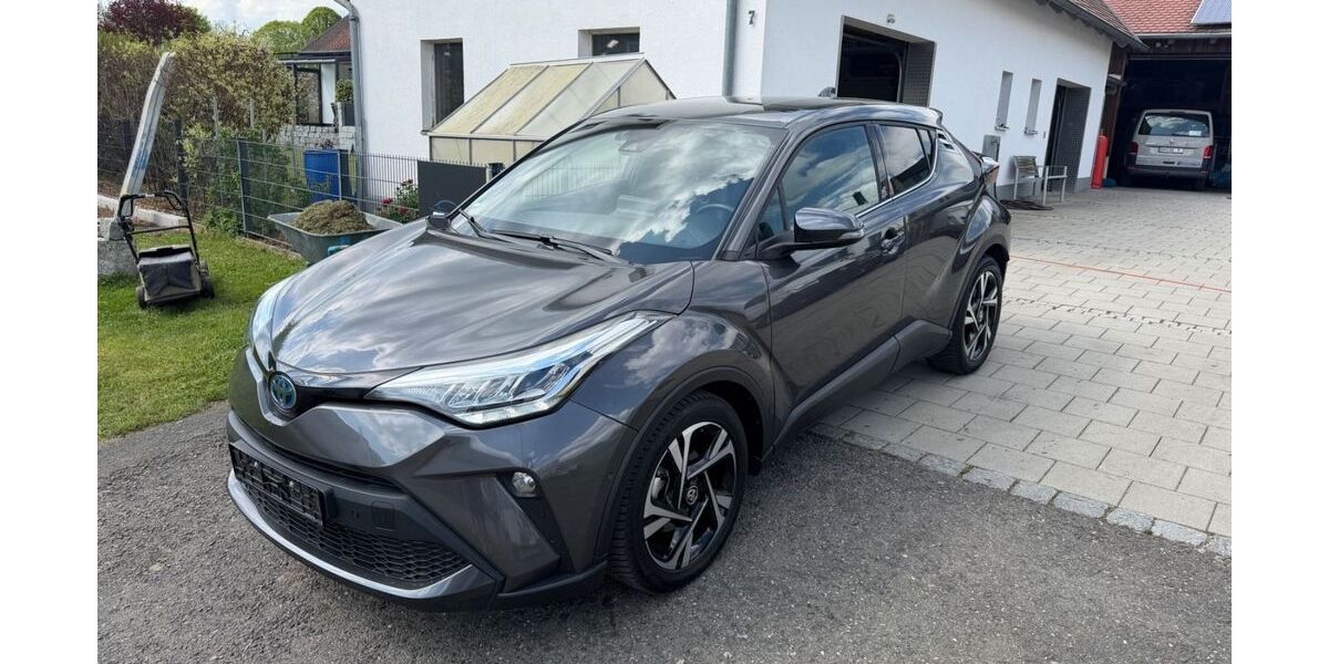 Toyota C-HR 24.800 km 24.000 &euro; Amberg 92224