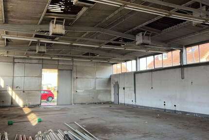 Gewerbeobjekt Lampertheim - 2.500&euro; | Angebot:25269601