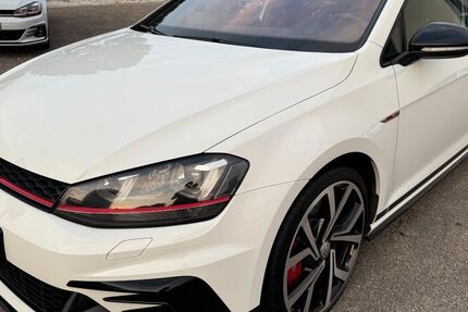 VW Golf 121.316 km 19.990 &euro; Aalen 73431