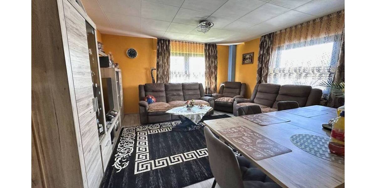 Etagenwohnung Pfullingen - 3 Zimmer, 74 m&sup2;, 259.000&euro; | Angebot:26570434