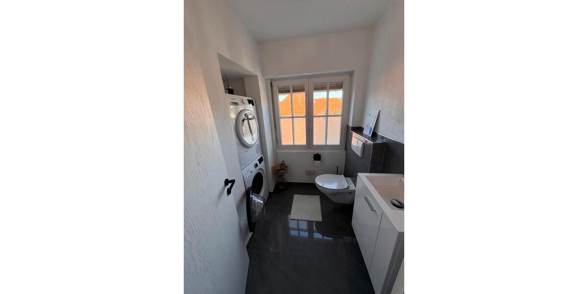 Dachgeschoßwohnung Ispringen - 4.5 Zimmer, 106 m&sup2;, 360.000&euro; | Angebot:25304743