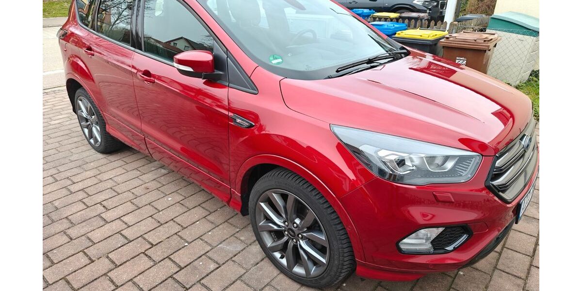 Ford Kuga 65.000 km 16.400 &euro; Dasing 86453