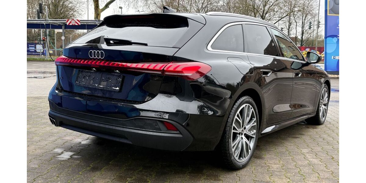 Audi A5 7.800 km 39.988 &euro; Gelsenkirchen OT Schalke-Nord 45881