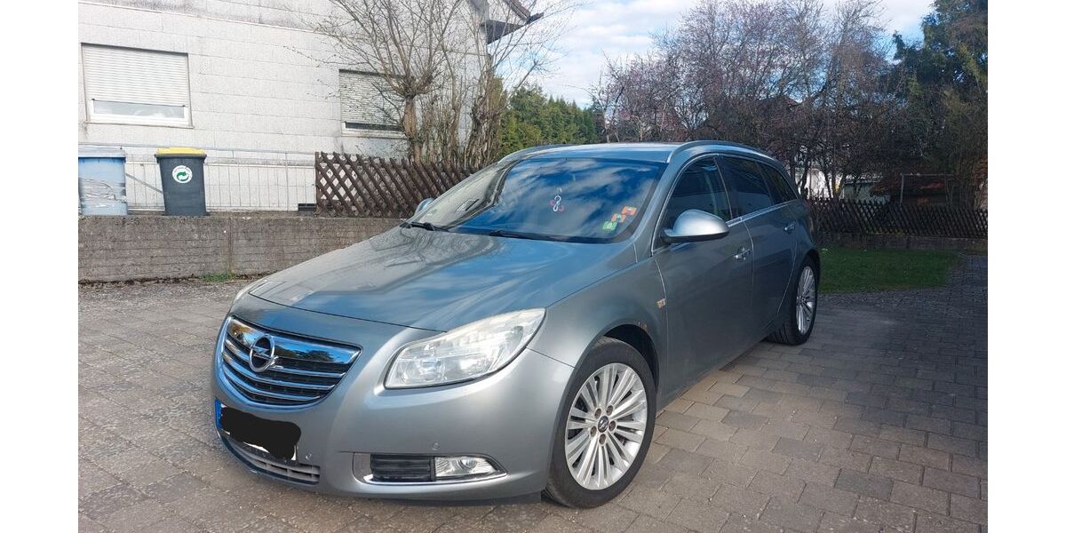 Opel Insignia 231.000 km 4.300 &euro; Neuhausen ob Eck 78579