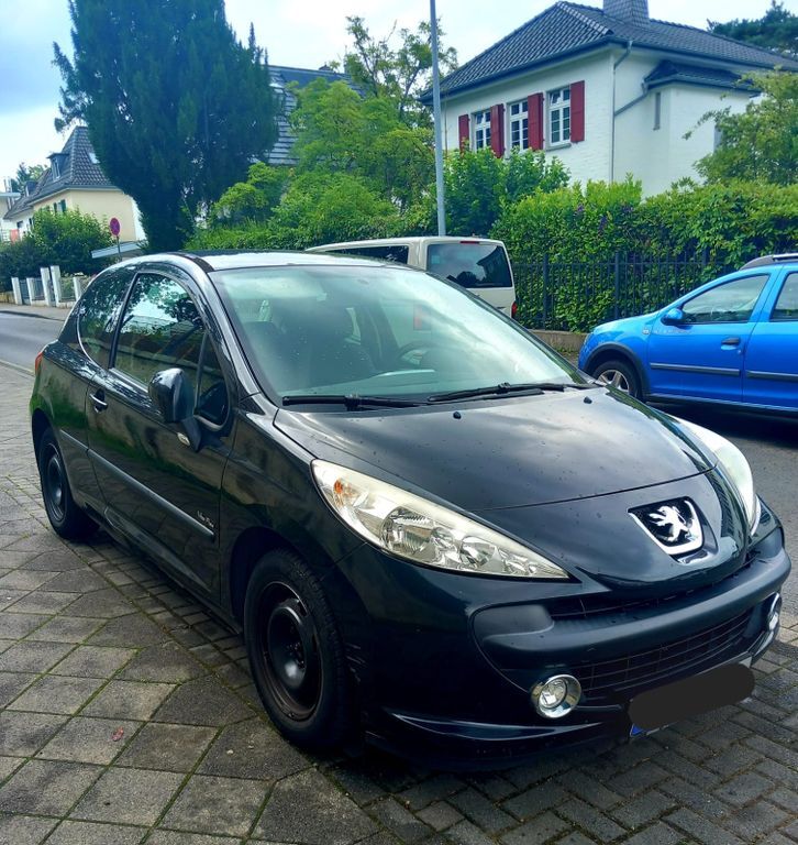 Peugeot 207 89.000 km 2.777 € Bad Honnef 53604