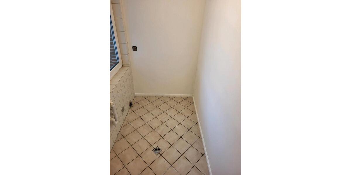 Erdgeschoßwohnung Westerholt - 4 Zimmer, 111 m&sup2;, 1.400&euro; | Angebot:26414985