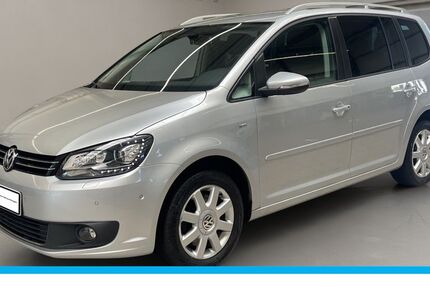 VW Touran 109.668 km 8.985 &euro; Krefeld 47805