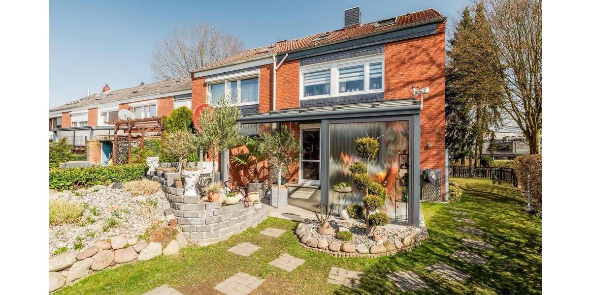 Reihenendhaus Lauenburg - 4 Zimmer, 114 m&sup2;, 279.000&euro; | Angebot:25987387