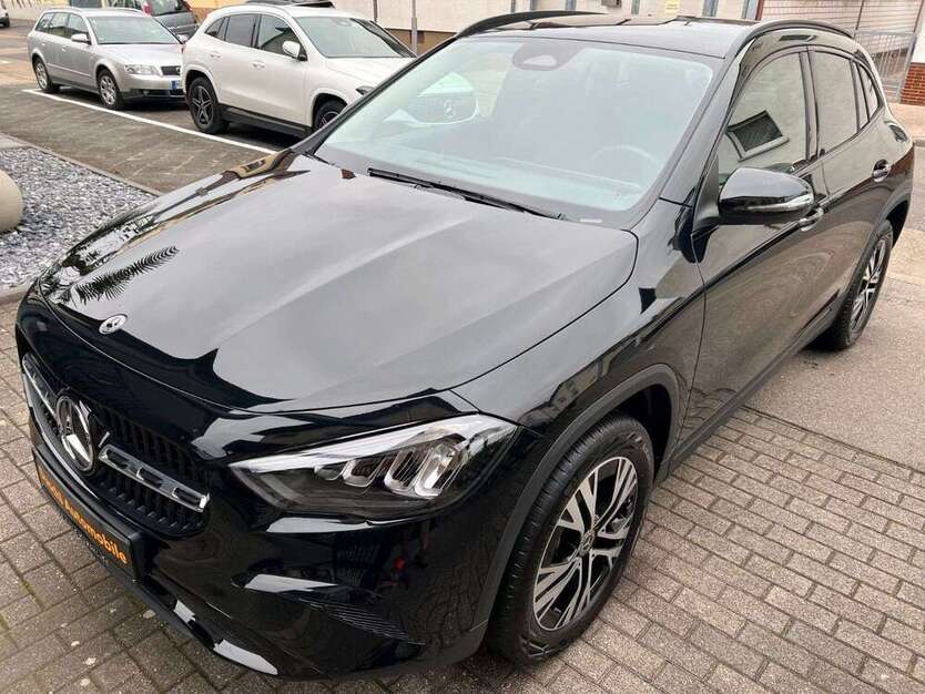 Mercedes-Benz GLA 180 3.398 km 35.790 € Mannheim 68307