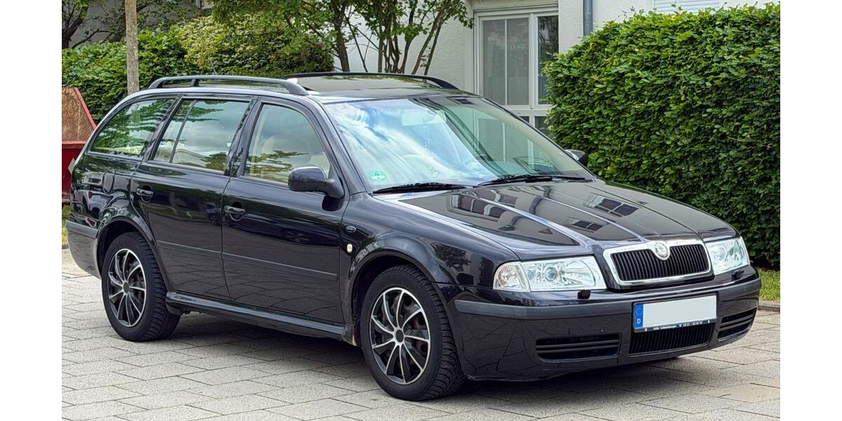 Skoda Octavia 240.000 km 2.900 &euro; München 81925