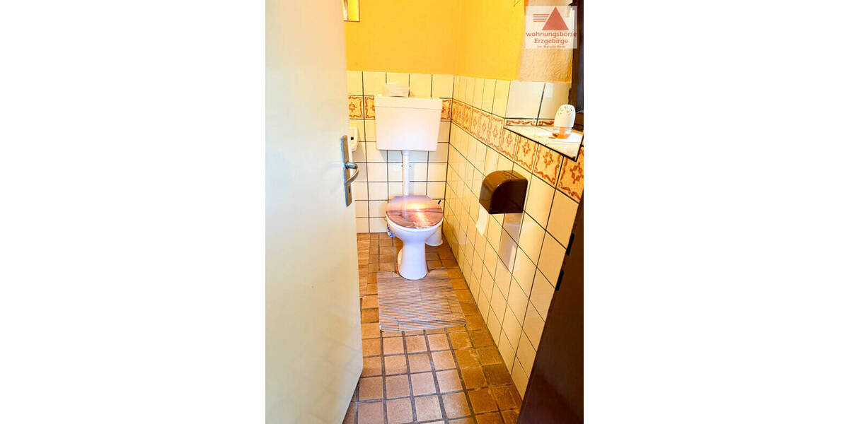 Mehrfamilienhaus, Wohnhaus Scharfenstein Scharfenstein - 9 Zimmer, 231 m&sup2;, 120.000&euro; | Angebot:25688237