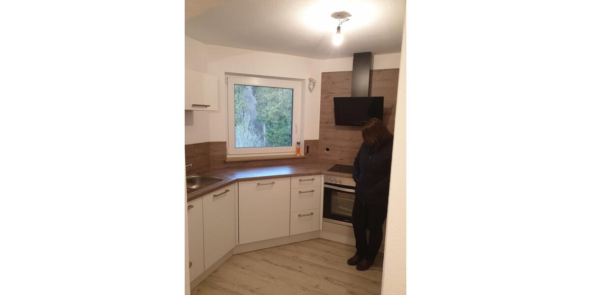 Dachgeschoßwohnung Tuttlingen - 2.5 Zimmer, 75 m&sup2;, 700&euro; | Angebot:25930087