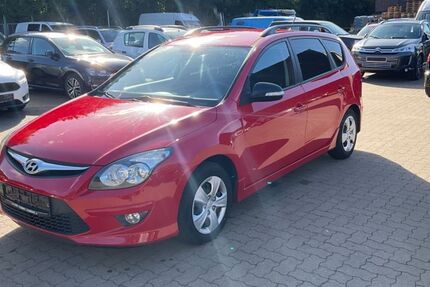 Hyundai i30 214.096 km 1.999 € Hamburg 21107